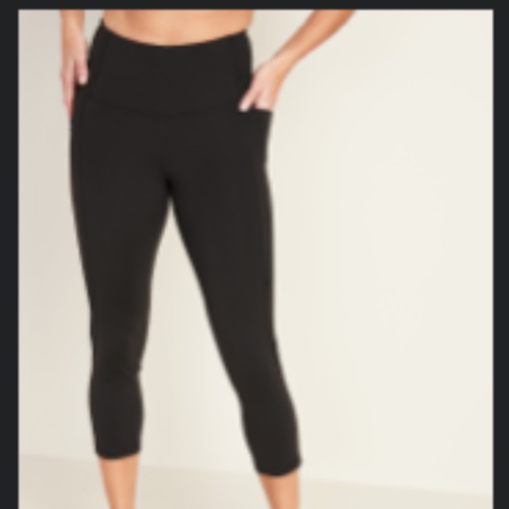 Old Navy High Waisted Elevate Legging Side Pocket Mesh-Trim